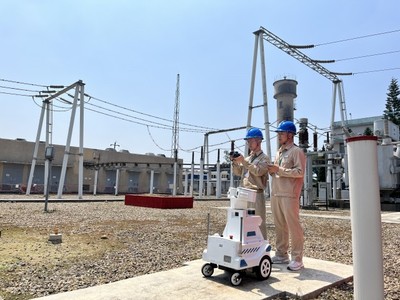 國網四川電力全力迎戰電網高“烤” 電力節能設備穩保供電